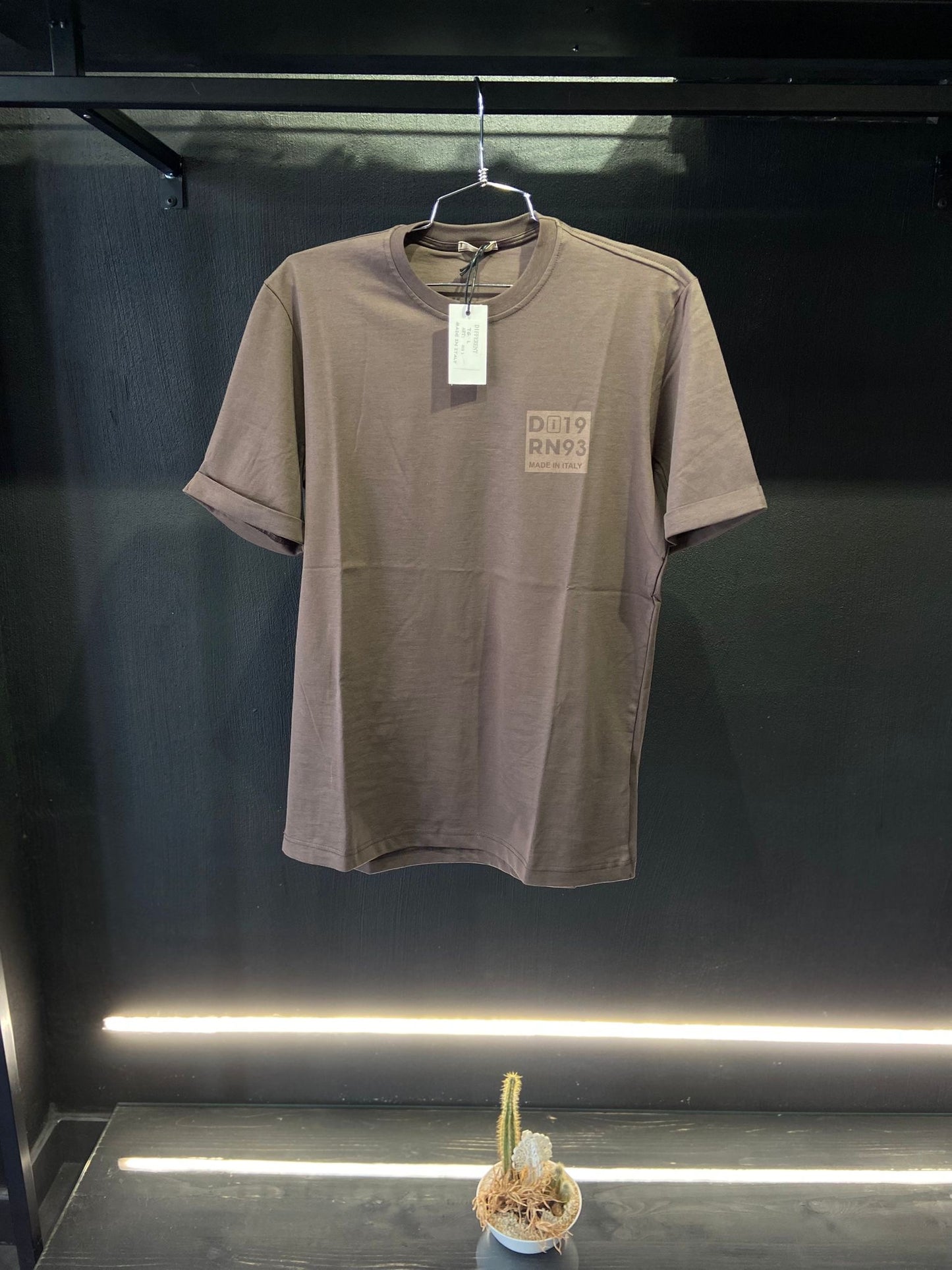 Shirt Different