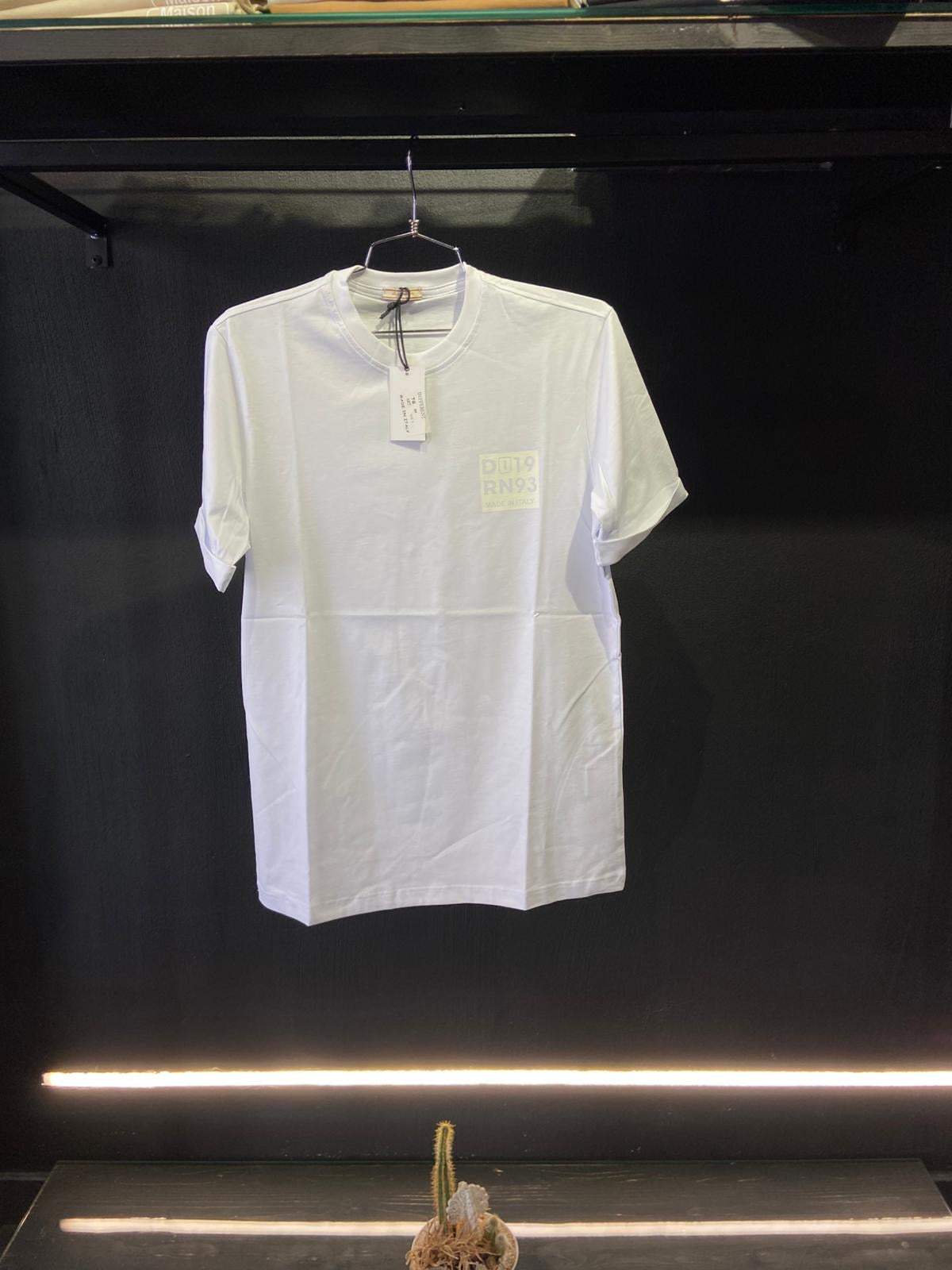 Shirt Different