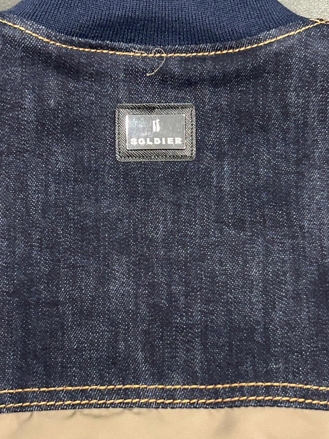 Giubbotto soldier in jeans