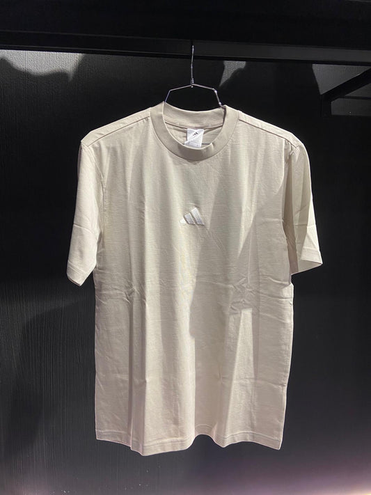 Shirt Adidas con Logo Ricamato