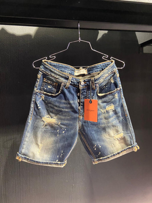 Bermuda Jeans Different