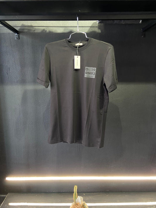 Shirt Different