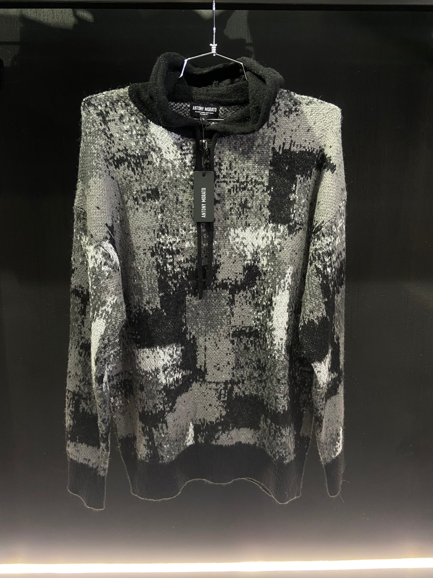 Maglione con cappuccio Antony morato